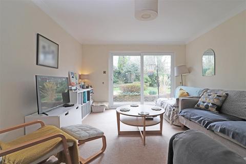 5 bedroom detached house for sale - Ridgemount Way, Redhill