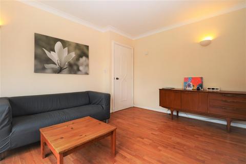 1 bedroom apartment to rent - Aphrodite Court, Isle Of Dogs, E14