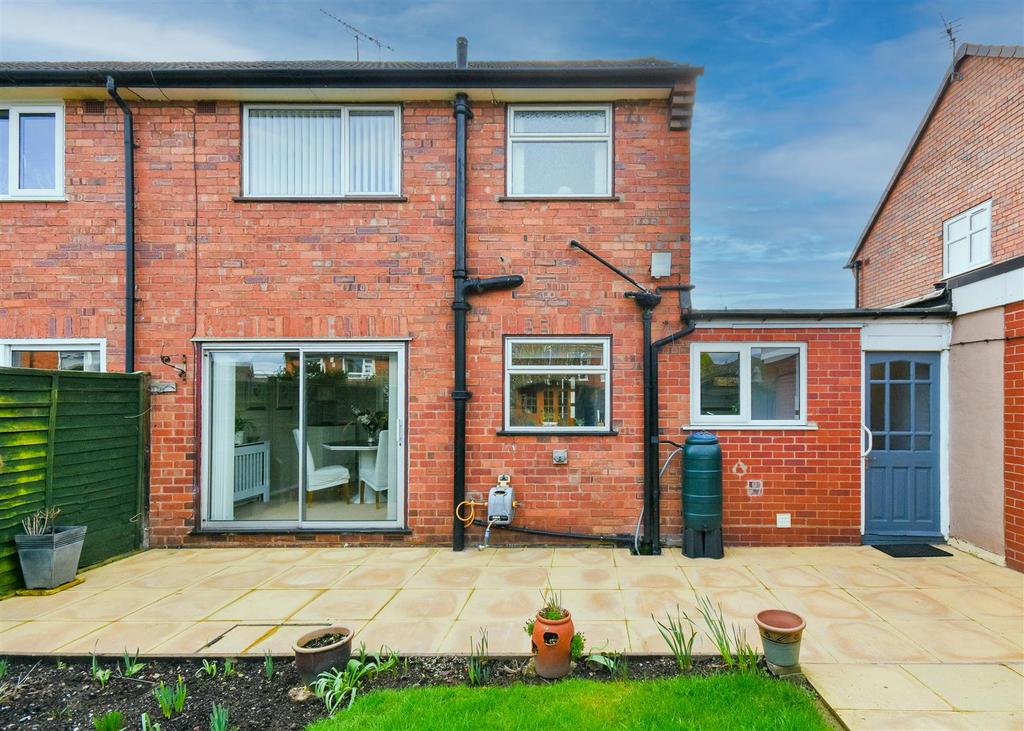 12 Oakfield Road - Rear.jpg
