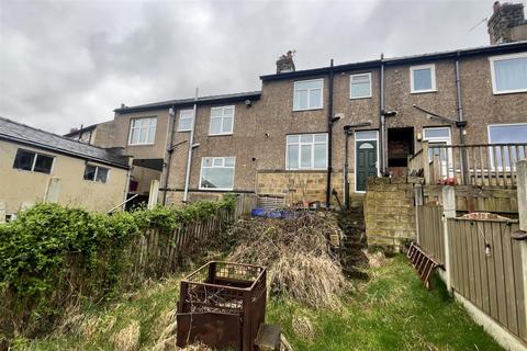 2 bedroom end of terrace house for sale, Malvern Rise, Huddersfield HD4