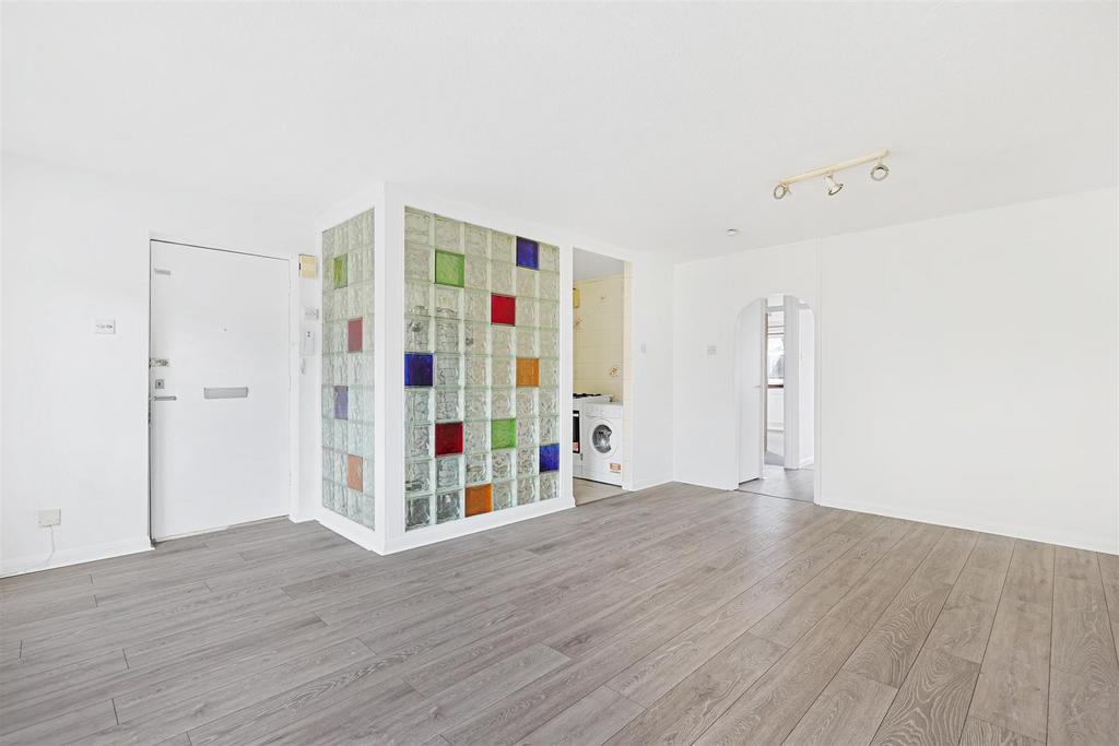 Reception room 2.jpg