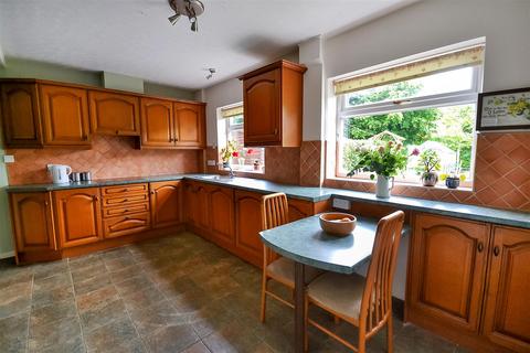 4 bedroom detached house for sale, Gravelly Lane, Fiskerton, Southwell