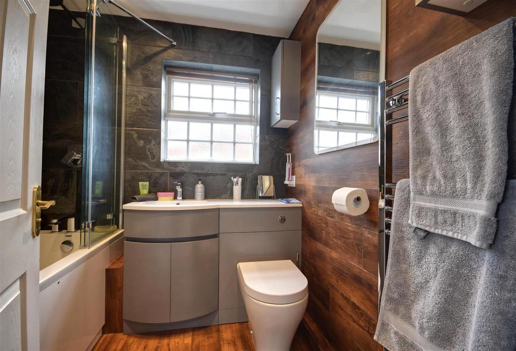 Family bathroom