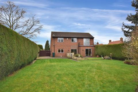 3 bedroom detached house for sale, High Street, Swinderby, Lincoln