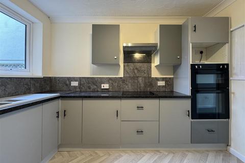 104 Beaconsfield Road, Lowestoft, NR33 0RH