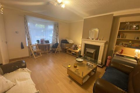 3 bedroom house to rent, Poole Crescent, Harborne, Birmingham, B17 0PB