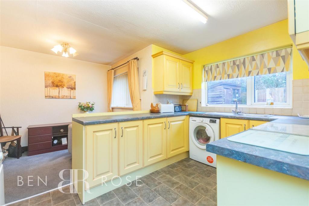 Kitchen/Sitting Room