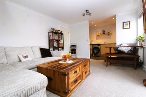 44 College Square, Westgate-on-sea, CT8 8BW