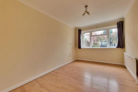 3 bedroom terraced house for sale, Somerville Road, Chadwell Heath