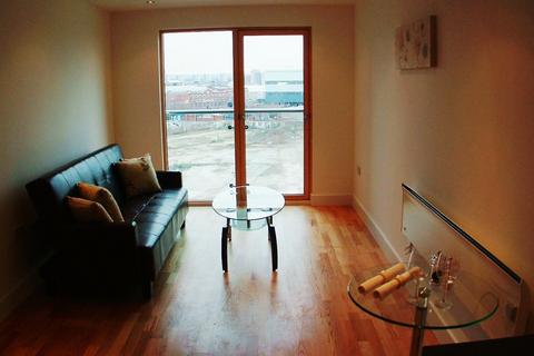 1 bedroom flat to rent - La Salle, Leeds Dock