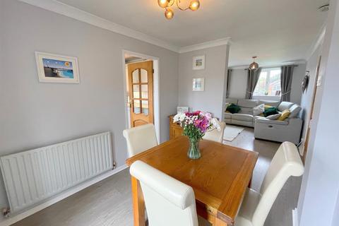45 Fernwood Drive, Leek, ST13 8JA