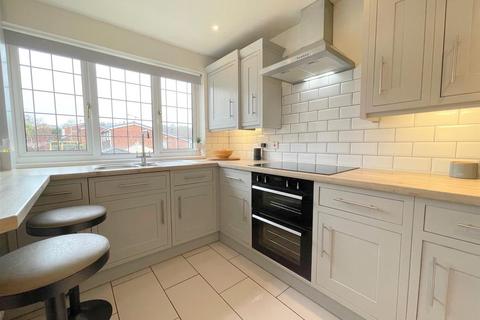 45 Fernwood Drive, Leek, ST13 8JA