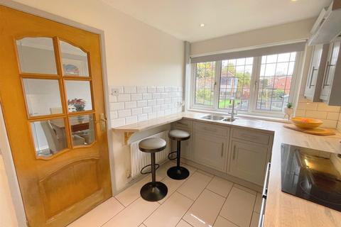 45 Fernwood Drive, Leek, ST13 8JA