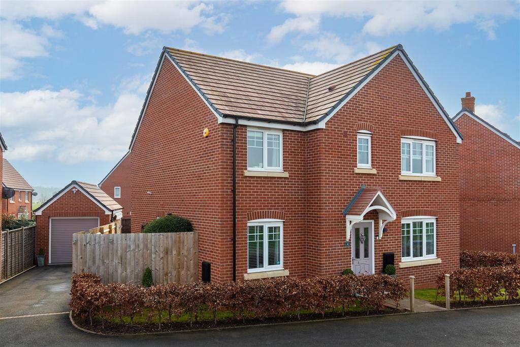 Anderton Avenue, Wellesbourne 5 bed house for sale £539,950