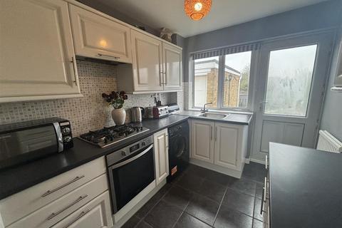 3 bedroom semi-detached house for sale, Elsalene Drive, Groby, Leicester