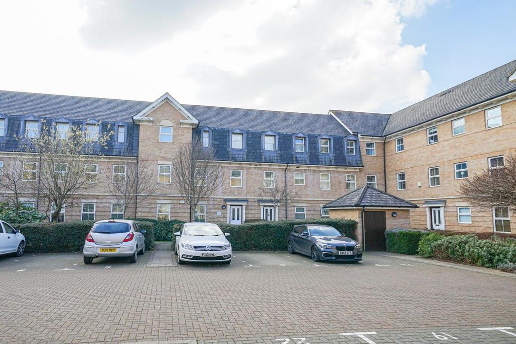 Stanbridge Road, Leighton Buzzard 2 bed apartment for sale £210,000