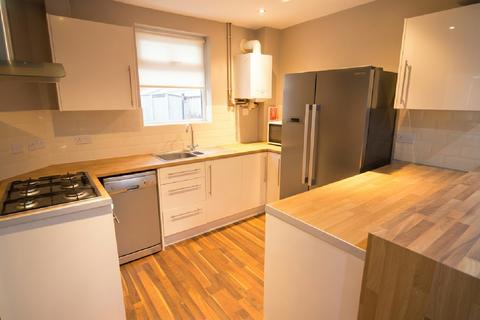6 bedroom house to rent, Nottingham NG7