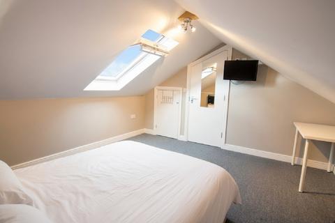 6 bedroom house to rent, Nottingham NG7