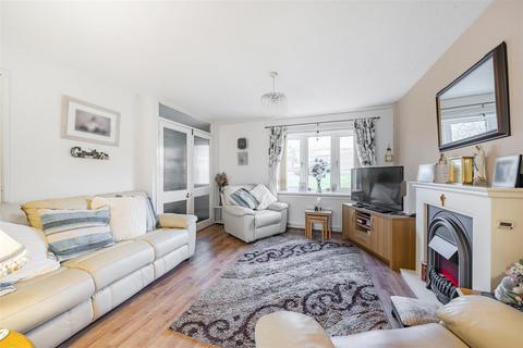 3 bedroom semi-detached house for sale, Llwyn Y Bioden, Parc Gwernfadog, Morriston, Swansea