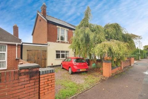 92 Tuffley Avenue, Gloucester, GL1 5LZ