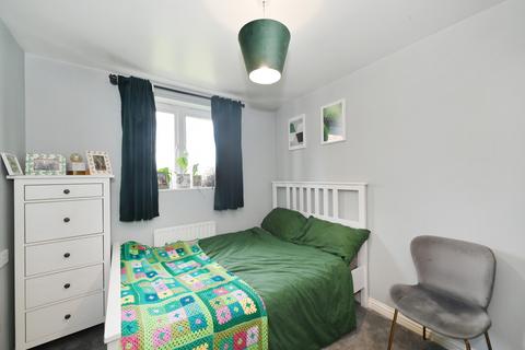 Flat 6, 34 Eastway, London, E9 5HU