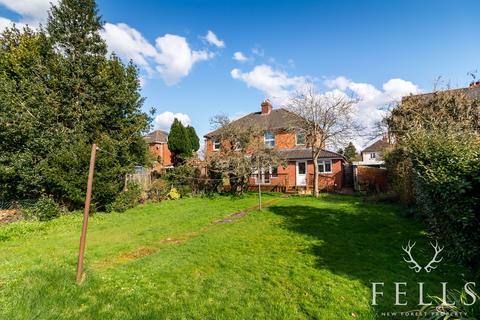 92 Parsonage Barn Lane, Ringwood, BH24 1PZ
