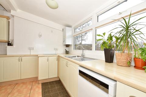 41 Godalming Avenue, Wallington, SM6 8NP