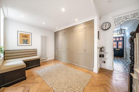 39 Hardwicke Road, London, N13 4SL
