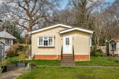 2 bedroom detached house for sale - Pond Cottage Lane, West Wickham