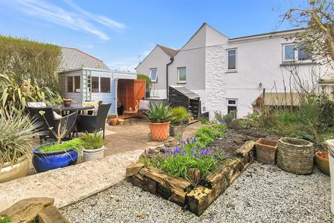 3 bedroom terraced house for sale, Guildford Road, Hayle TR27