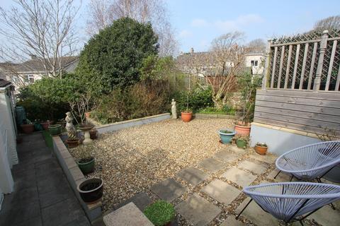 7 Flanders Meadow, Llantwit Major, CF61 1QZ