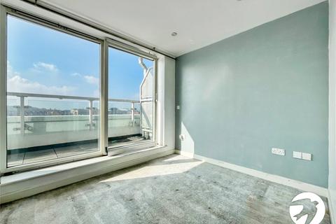 21 Watersmeet, St Marys Island, Chatham, ME4 3HB