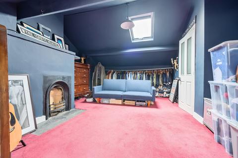 35 Park Road, Bingley, BD16 4BL