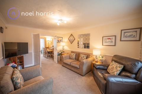4 bedroom detached house for sale, Ruskin Drive, Victoria Glade, NE7