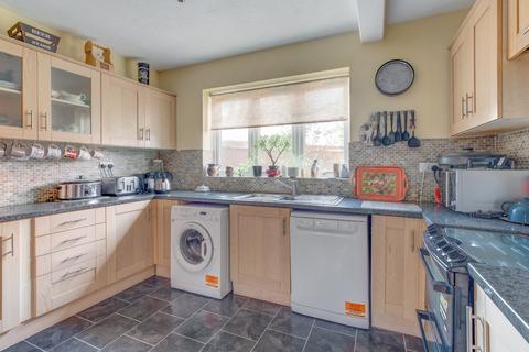 3 bedroom detached house for sale, Rectory Road, Headless Cross, Redditch, Worcestershire, B97