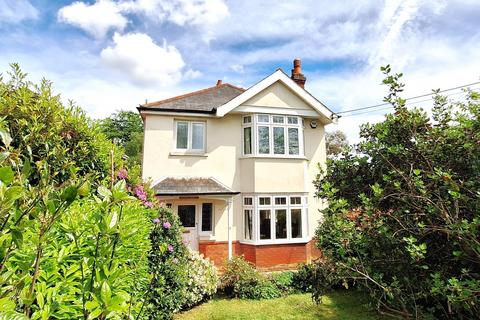 5 Pine Drive, Southampton, SO18 5RQ
