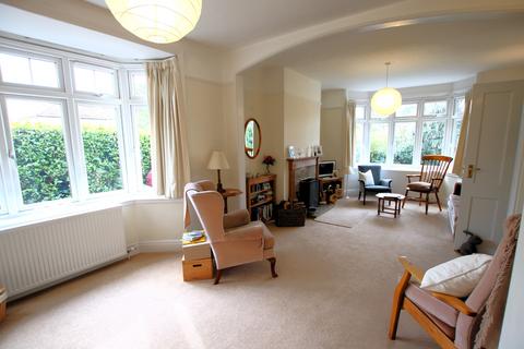 5 Pine Drive, Southampton, SO18 5RQ