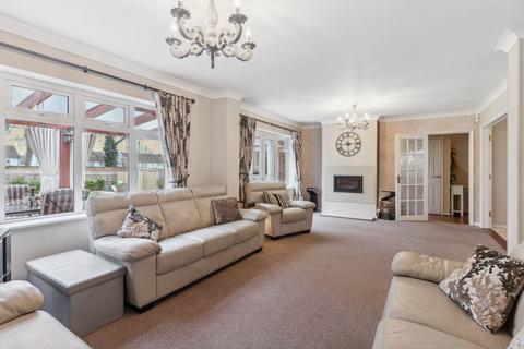 84 Brewers Hill Road, Dunstable, LU6 1AE