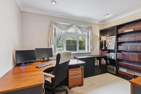 84 Brewers Hill Road, Dunstable, LU6 1AE