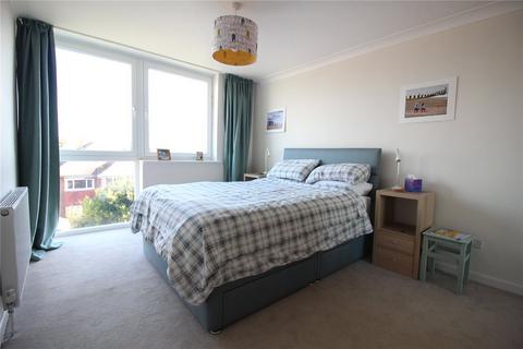2 bedroom apartment for sale - Promenade Court, 17-19 Marine Parade West, Lee-On-The-Solent, Hampshire, PO13