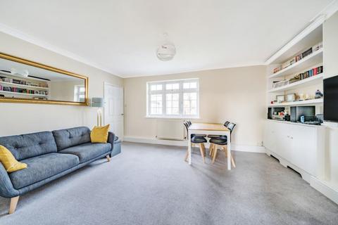 3 bedroom flat for sale, Bromley Road, Beckenham