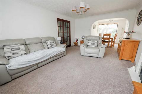 3 bedroom bungalow for sale, Waltham Road, Lincoln