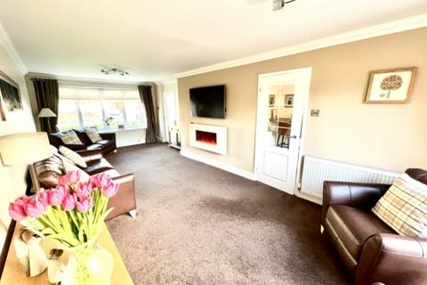 5 bedroom semi-detached house for sale, Ingham Grove, Fens