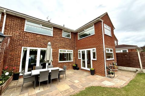 19 Ingham Grove, Hartlepool, TS25 2LH
