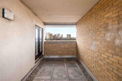 1 bedroom flat for sale, Windsor Hall, 13 Wesley Avenue, London, E16