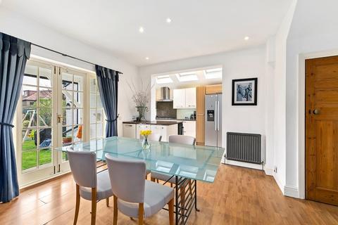 16 High Park Road, Richmond, TW9 4BH