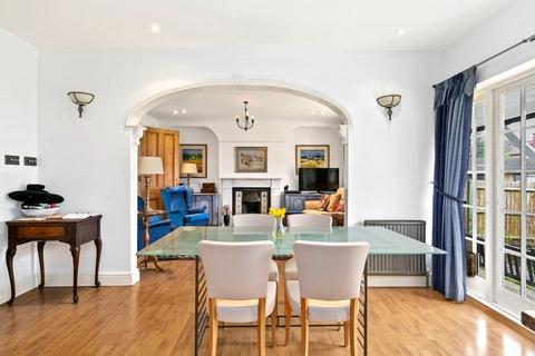 16 High Park Road, Richmond, TW9 4BH