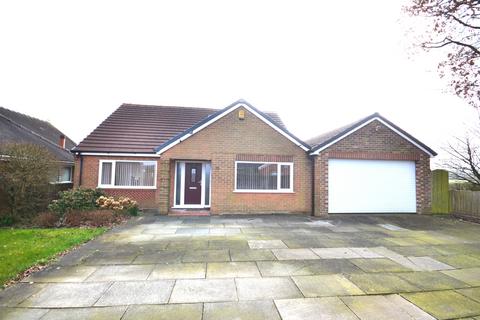 3 bedroom detached bungalow to rent - Latham Lane, Orrell, Wigan, WN5