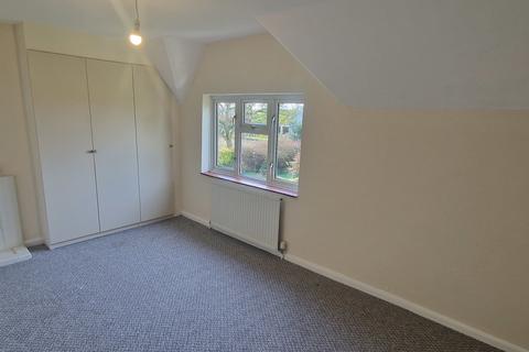 3 bedroom terraced house to rent, Turkdean, Cheltenham, GL54