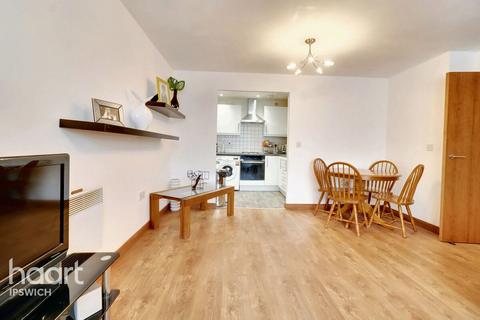 2 bedroom apartment for sale, Pooley's Yard, Ipswich